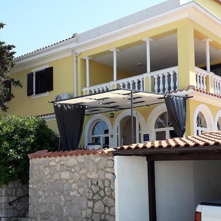 מאלי לוסיניי Vivi Studio Apartments מראה חיצוני תמונה