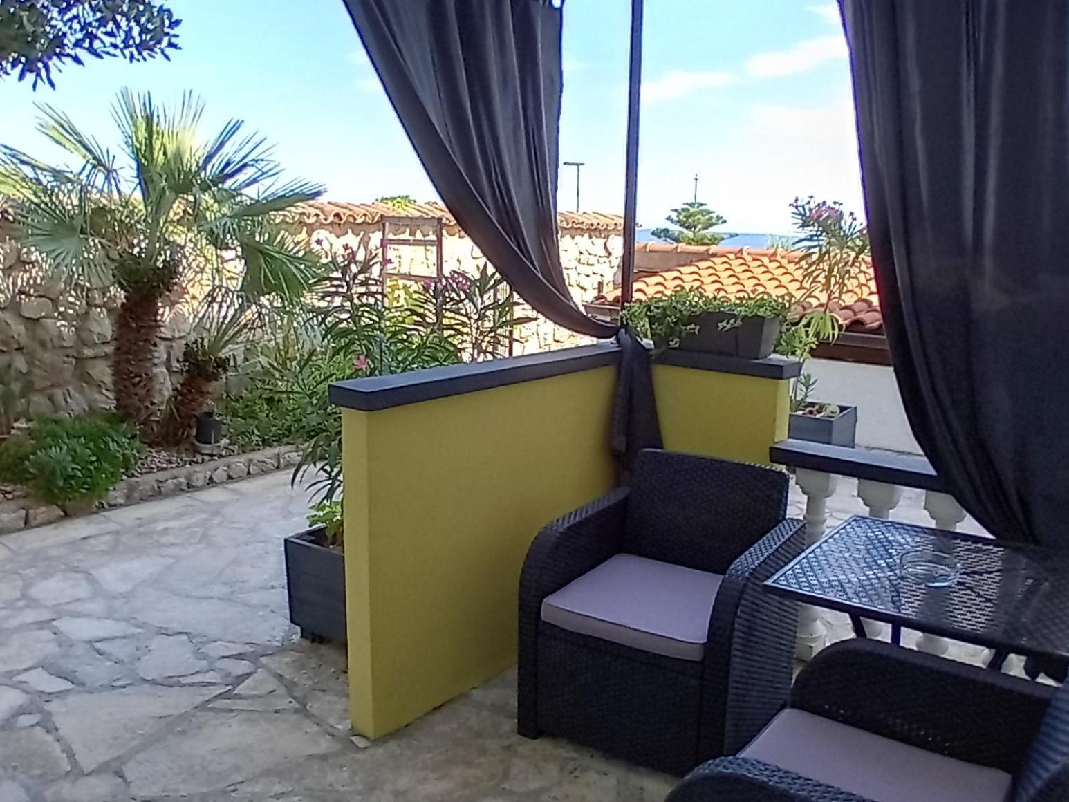 מאלי לוסיניי Vivi Studio Apartments מראה חיצוני תמונה